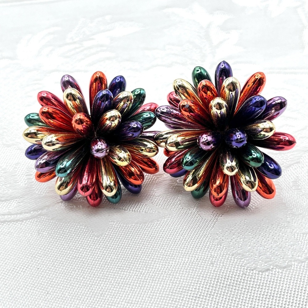 Vintage 80s MJ Carroll Rainbow Flower Puff Starburst Pom Pom Clip-On Earrings
